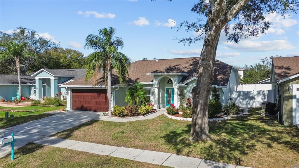 For Sale: $415,000 (3 beds, 2 baths, 1487 Square Feet)