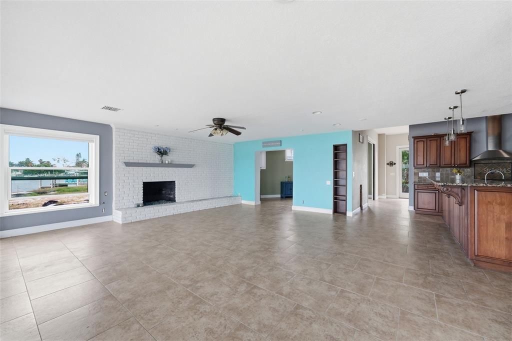 En Venta: $1,295,000 (3 camas, 3 baños, 2218 Pies cuadrados)