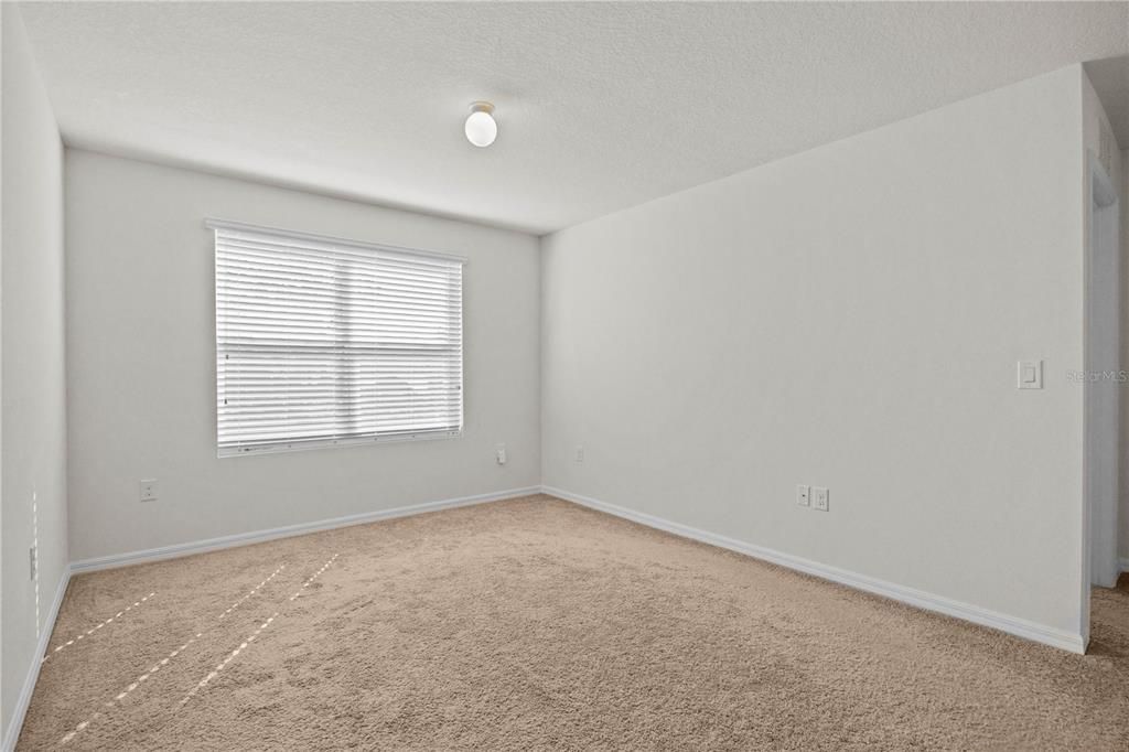 В аренду: $2,700 (4 спален, 2 ванн, 2696 Квадратных фут)