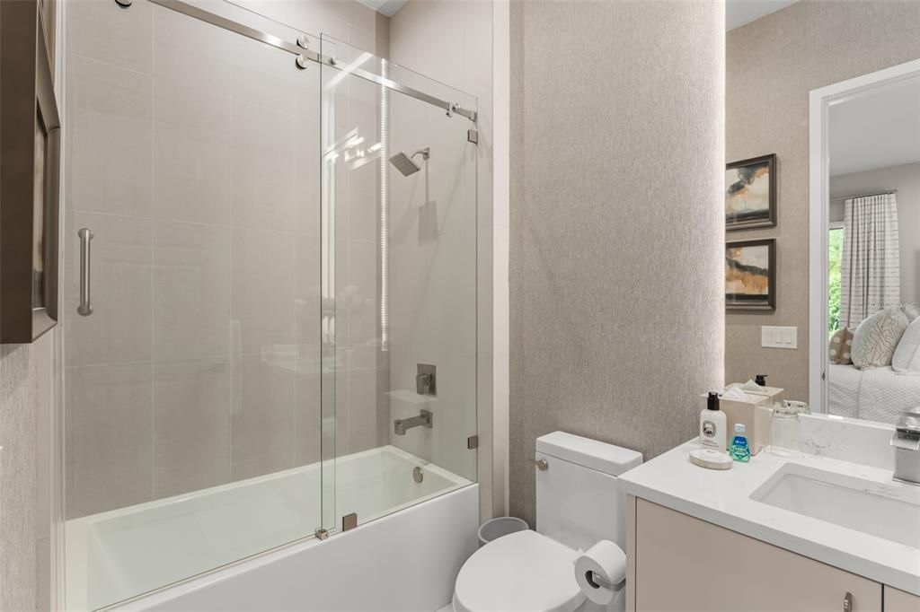 En Venta: $3,695,000 (4 camas, 4 baños, 3129 Pies cuadrados)
