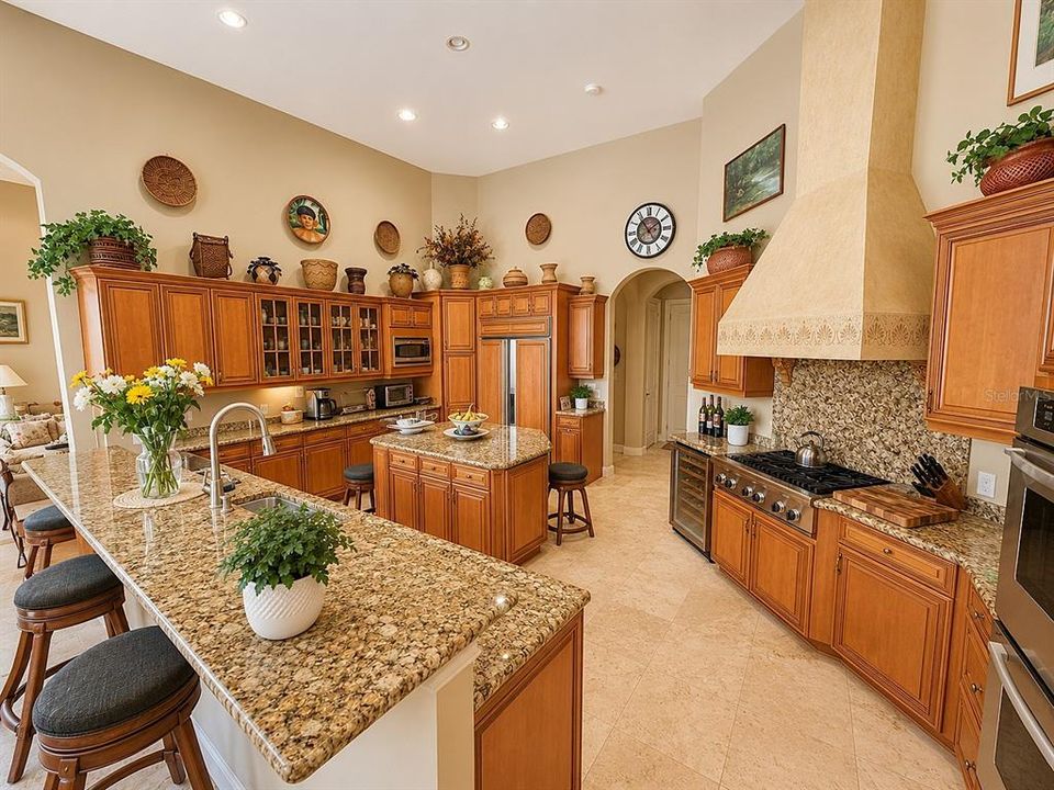 For Sale: $3,999,999 (4 beds, 4 baths, 4044 Square Feet)