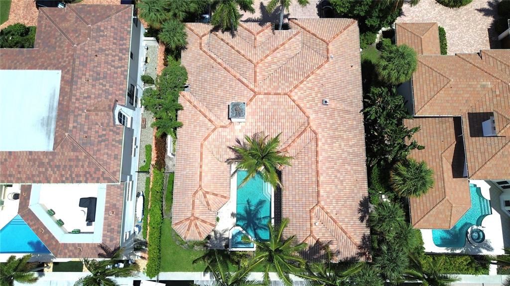 For Sale: $3,999,999 (4 beds, 4 baths, 4044 Square Feet)