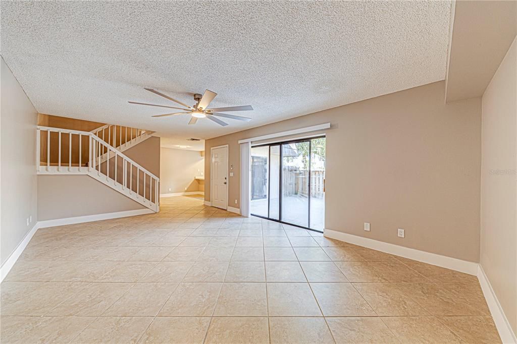 For Sale: $169,900 (2 beds, 2 baths, 1288 Square Feet)