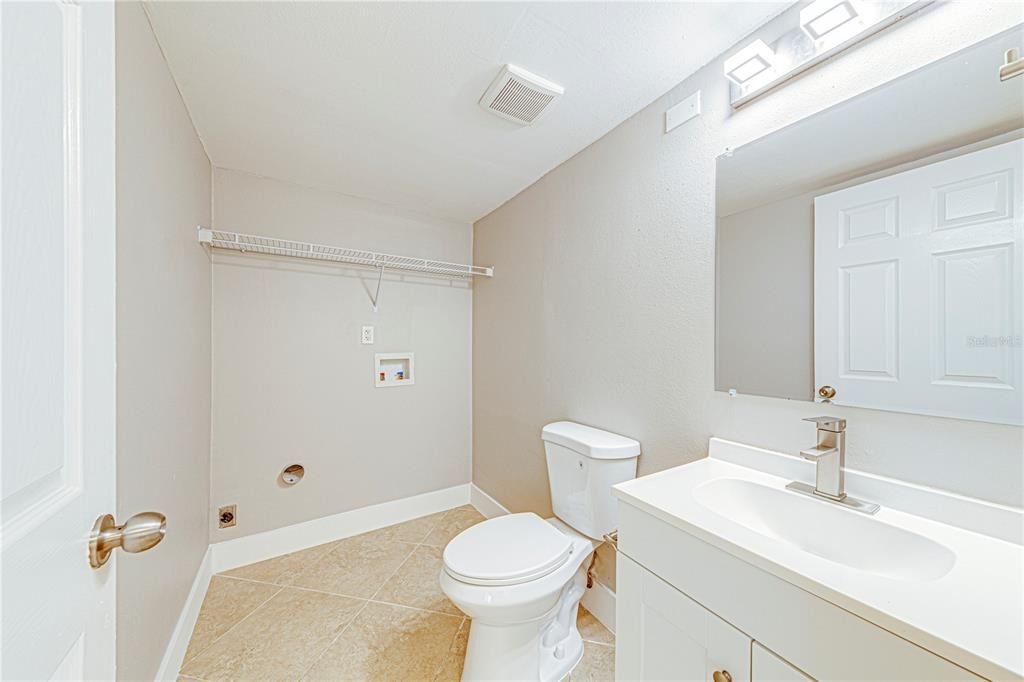 For Sale: $169,900 (2 beds, 2 baths, 1288 Square Feet)