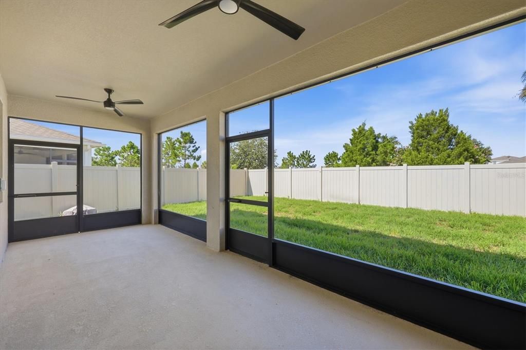 For Sale: $419,000 (4 beds, 2 baths, 2043 Square Feet)