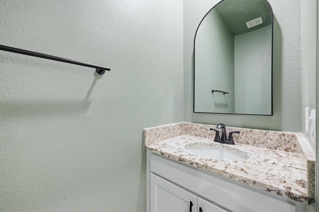 For Sale: $419,000 (4 beds, 2 baths, 2043 Square Feet)