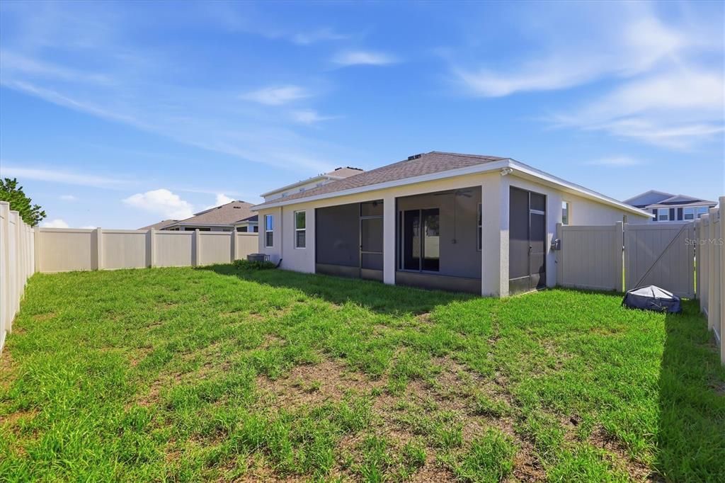 For Sale: $419,000 (4 beds, 2 baths, 2043 Square Feet)