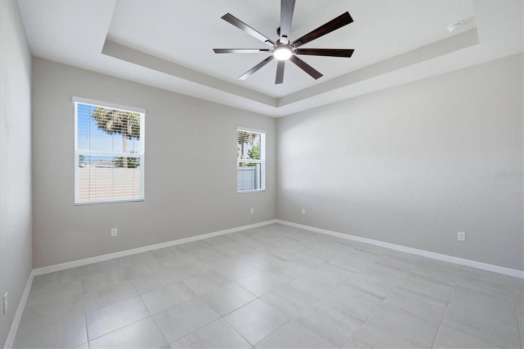 For Sale: $419,000 (4 beds, 2 baths, 2043 Square Feet)