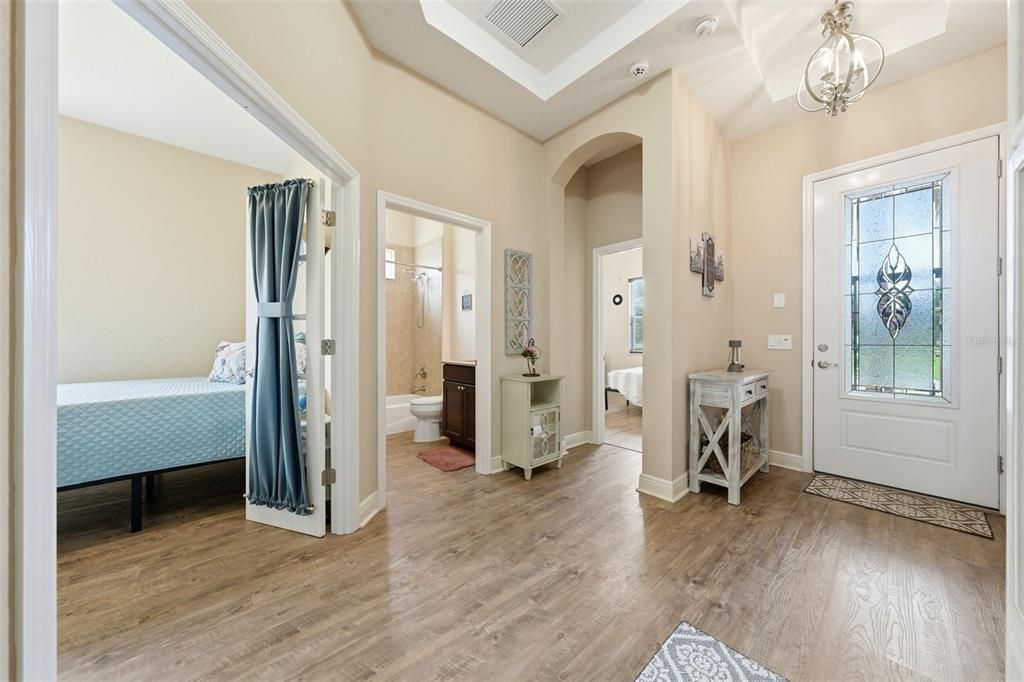For Sale: $379,000 (3 beds, 2 baths, 1832 Square Feet)
