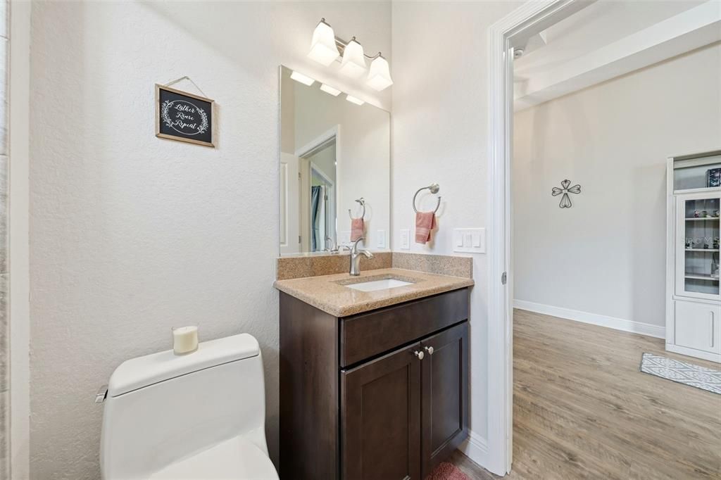 For Sale: $379,000 (3 beds, 2 baths, 1832 Square Feet)