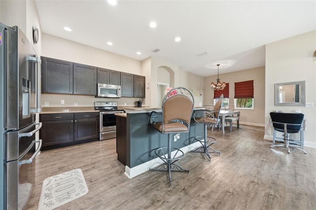 For Sale: $379,000 (3 beds, 2 baths, 1832 Square Feet)