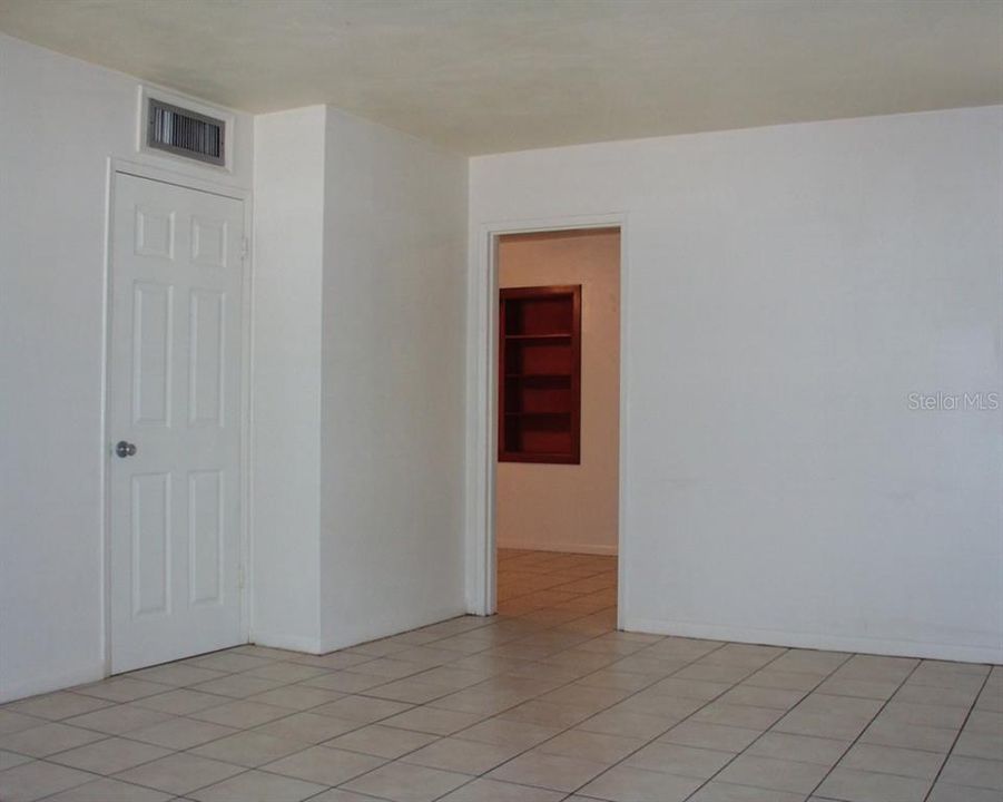 En Renta: $1,950 (3 camas, 1 baños, 1323 Pies cuadrados)