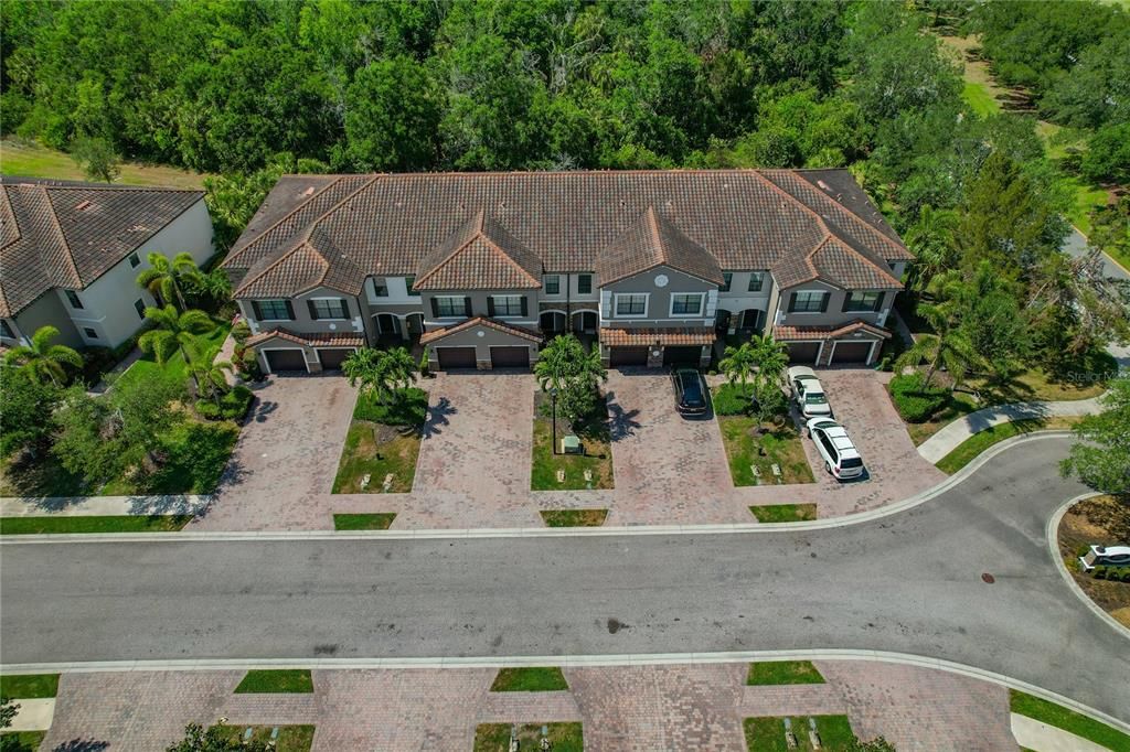В аренду: $2,400 (3 спален, 2 ванн, 1968 Квадратных фут)