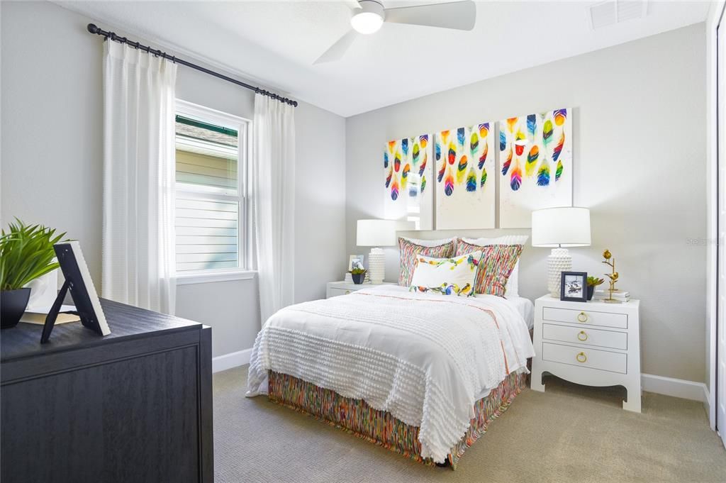 На продажу: $388,997 (3 спален, 3 ванн, 2416 Квадратных фут)