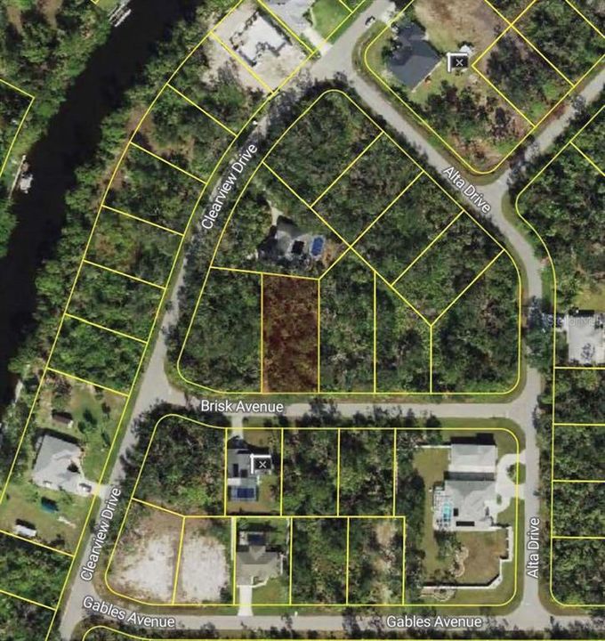 For Sale: $18,000 (0.30 acres)
