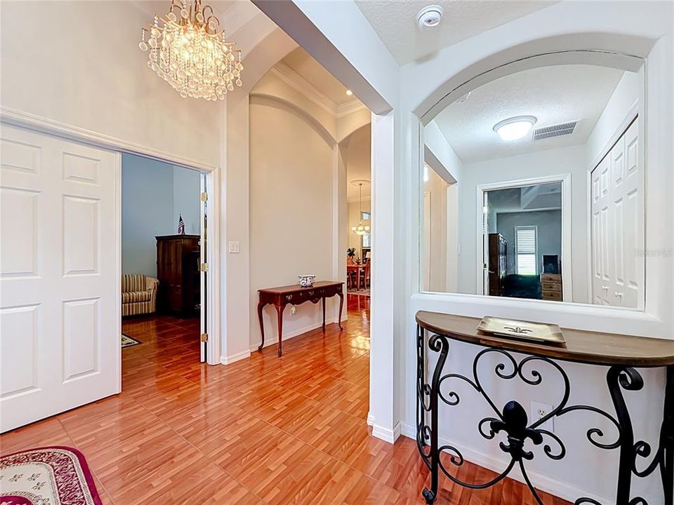 For Sale: $399,000 (2 beds, 2 baths, 2634 Square Feet)