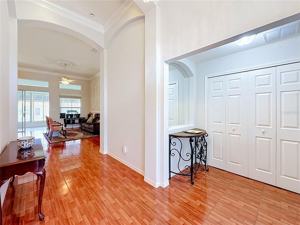 For Sale: $399,000 (2 beds, 2 baths, 2634 Square Feet)