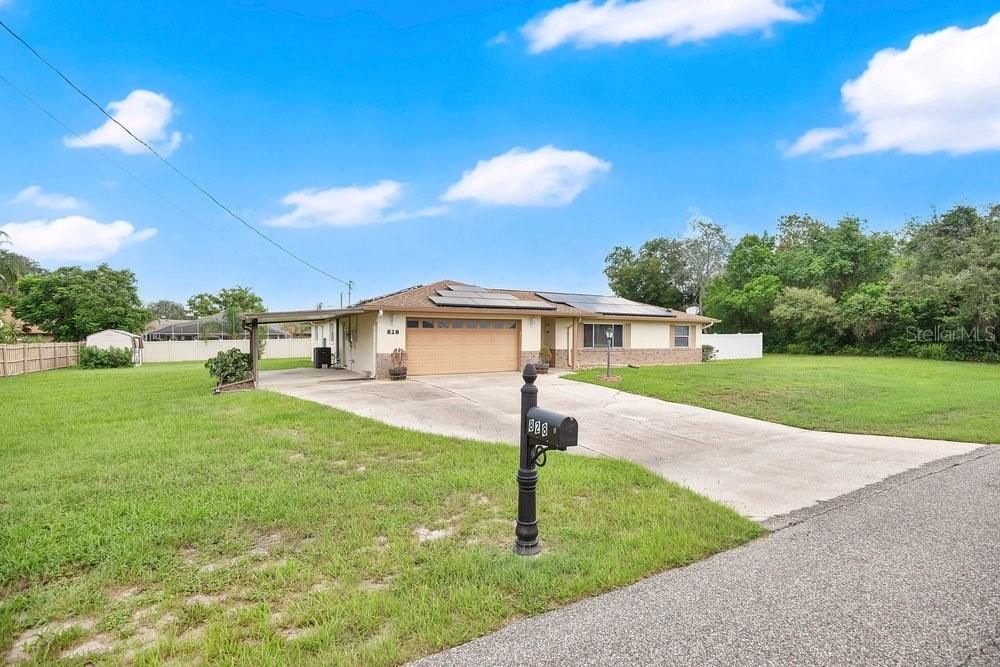 For Sale: $350,000 (4 beds, 2 baths, 1892 Square Feet)