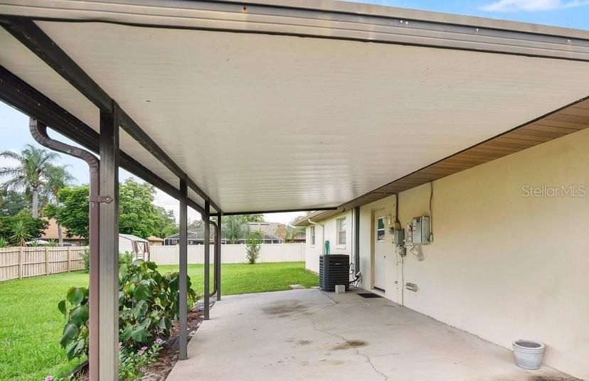 For Sale: $350,000 (4 beds, 2 baths, 1892 Square Feet)