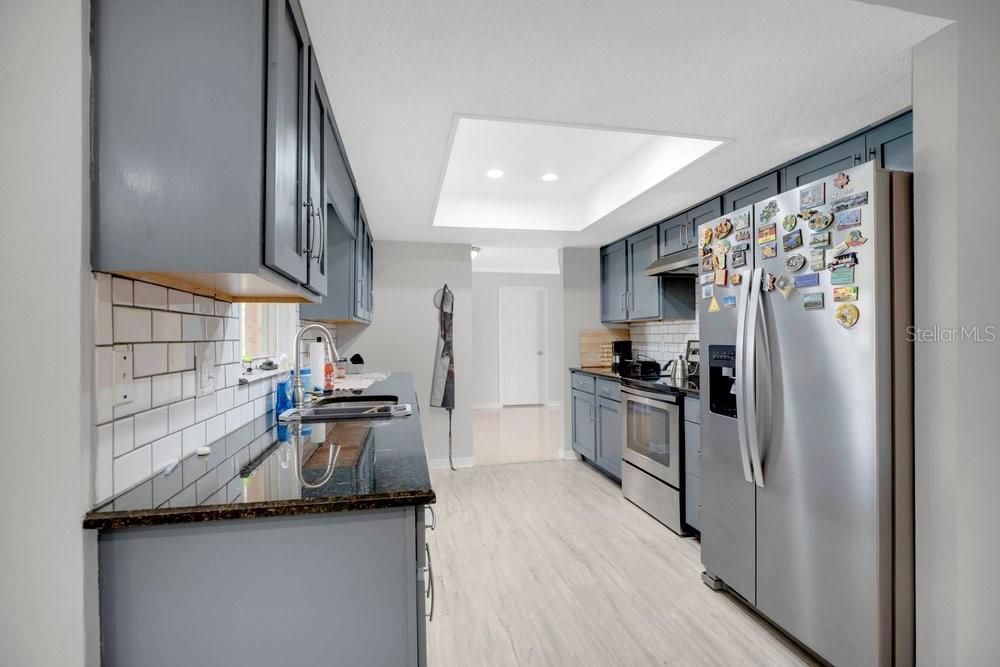 For Sale: $350,000 (4 beds, 2 baths, 1892 Square Feet)