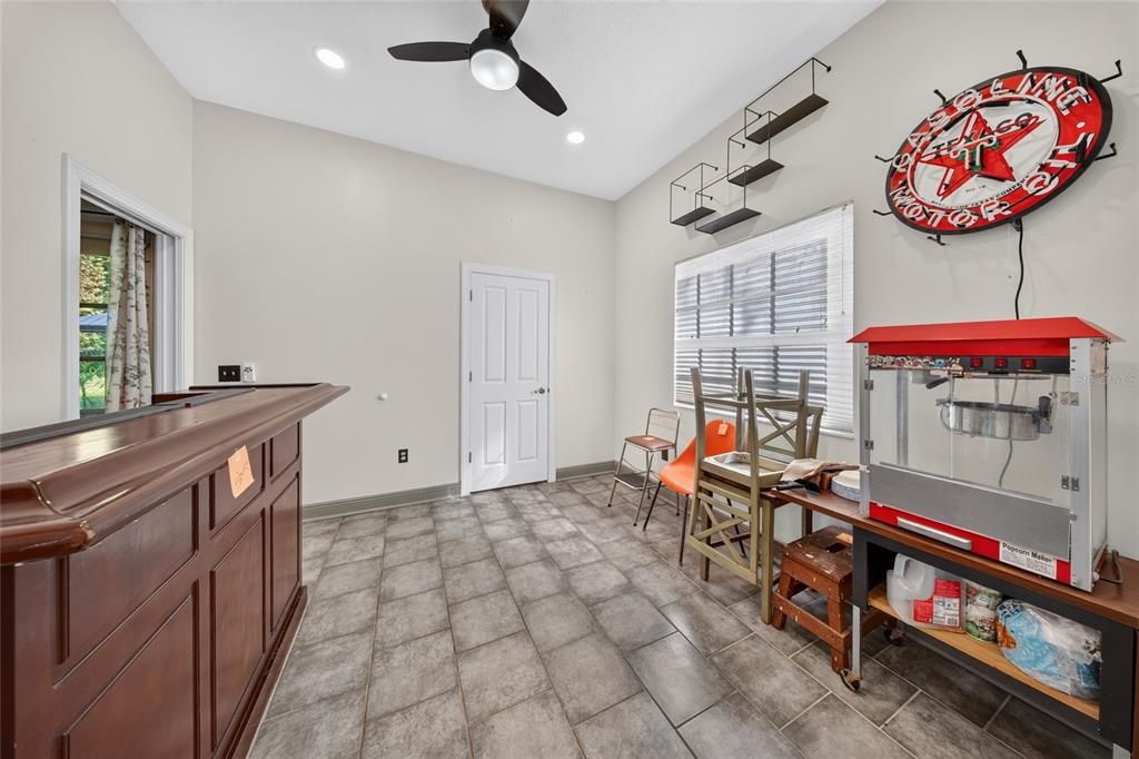 For Sale: $680,000 (4 beds, 3 baths, 3184 Square Feet)