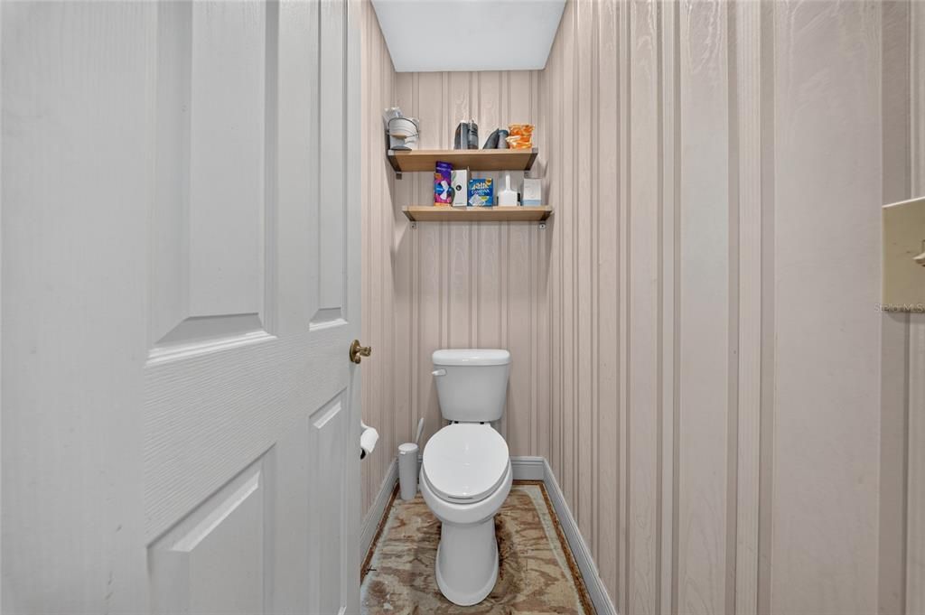 For Sale: $680,000 (4 beds, 3 baths, 3184 Square Feet)