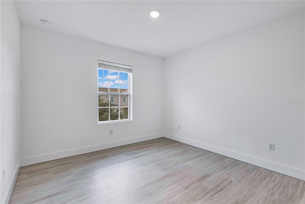 En Renta: $2,500 (3 camas, 2 baños, 1530 Pies cuadrados)