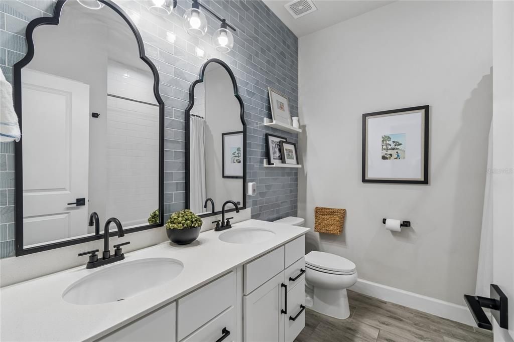 En Venta: $539,999 (3 camas, 2 baños, 2017 Pies cuadrados)