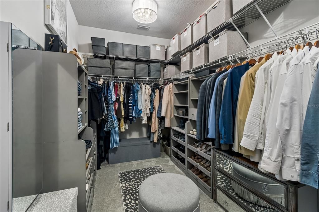 En Venta: $539,999 (3 camas, 2 baños, 2017 Pies cuadrados)
