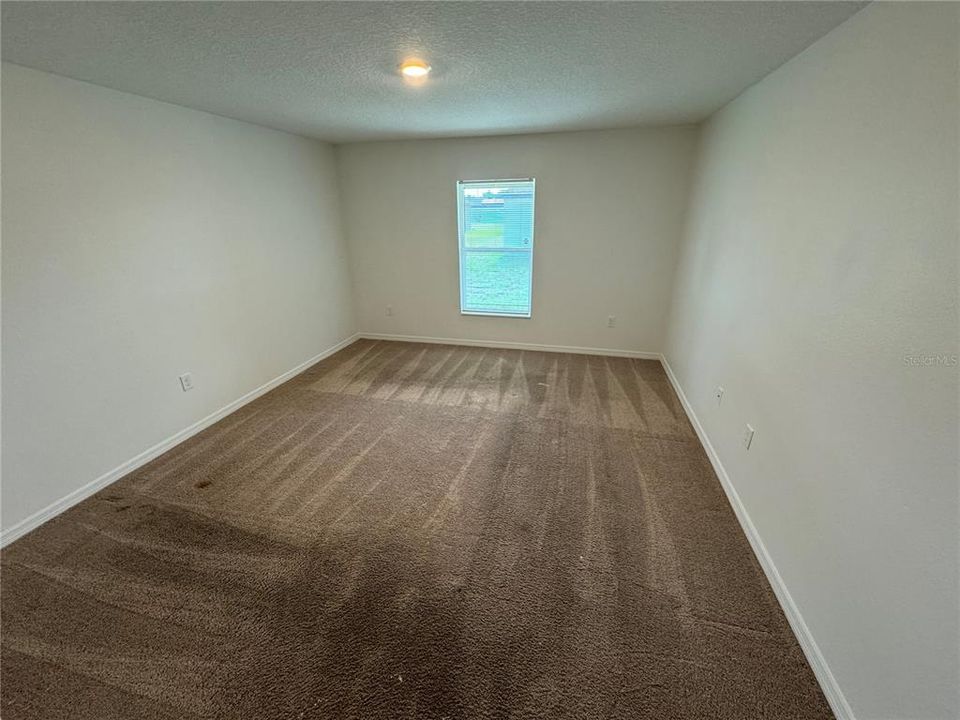 For Sale: $275,000 (3 beds, 2 baths, 1491 Square Feet)