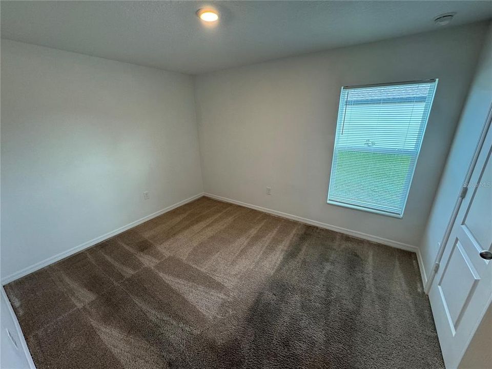 For Sale: $275,000 (3 beds, 2 baths, 1491 Square Feet)