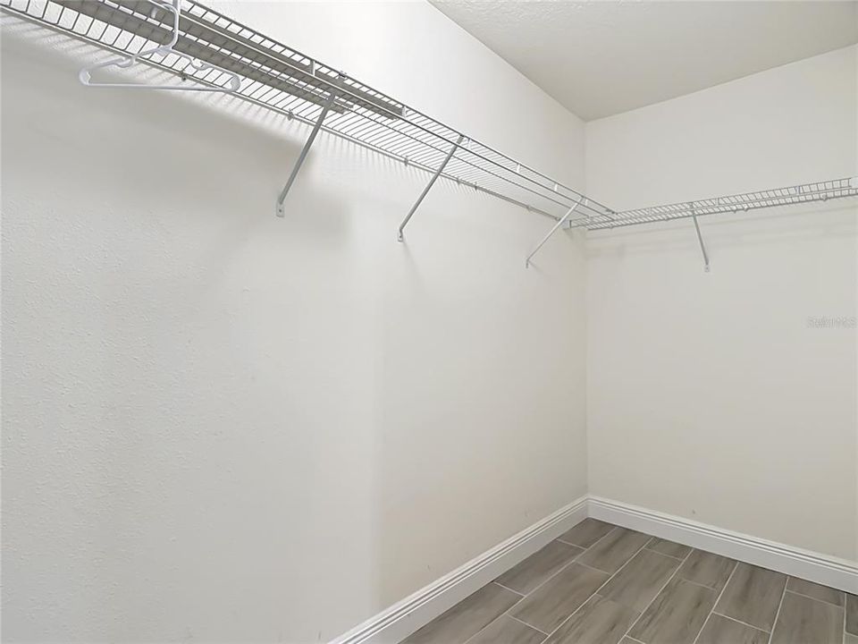 En Renta: $2,390 (3 camas, 2 baños, 1552 Pies cuadrados)