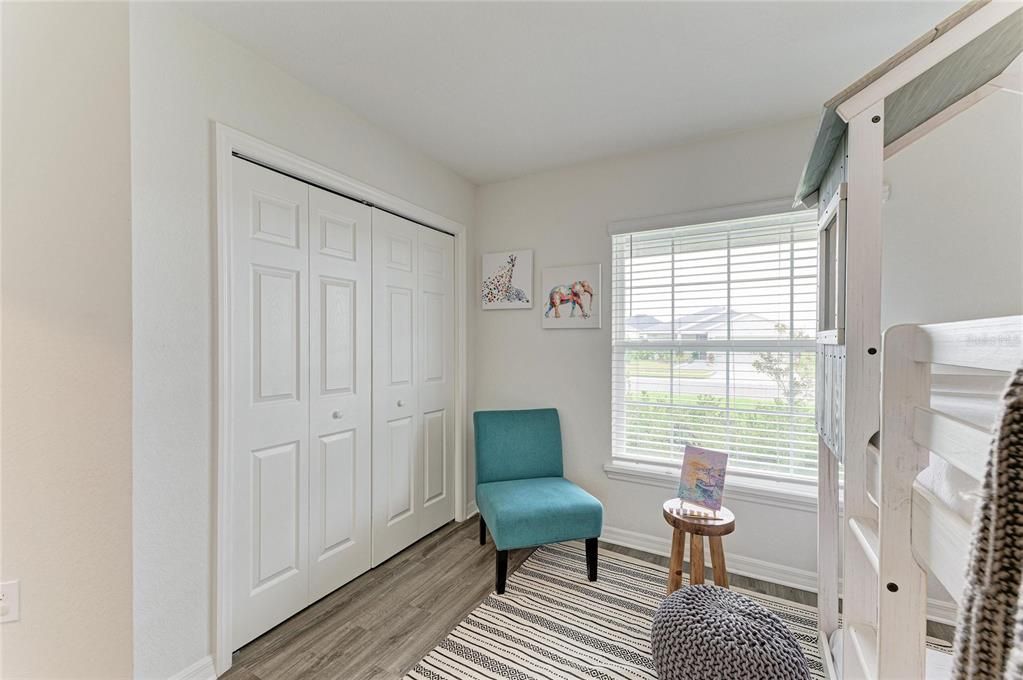 For Sale: $399,000 (4 beds, 2 baths, 1705 Square Feet)