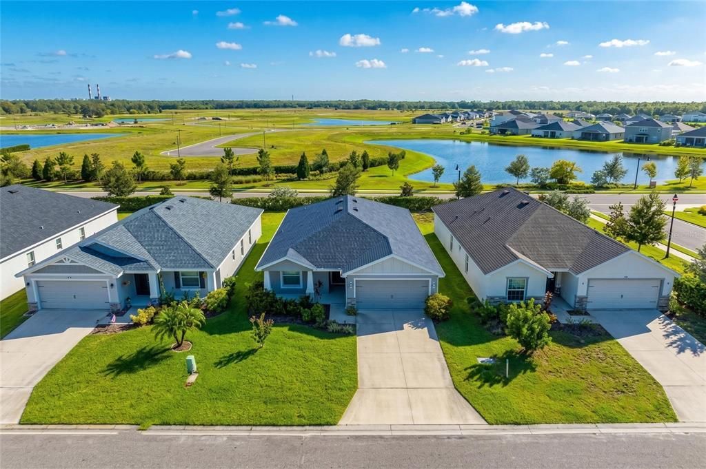 For Sale: $399,000 (4 beds, 2 baths, 1705 Square Feet)