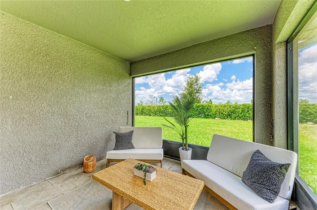 For Sale: $399,000 (4 beds, 2 baths, 1705 Square Feet)