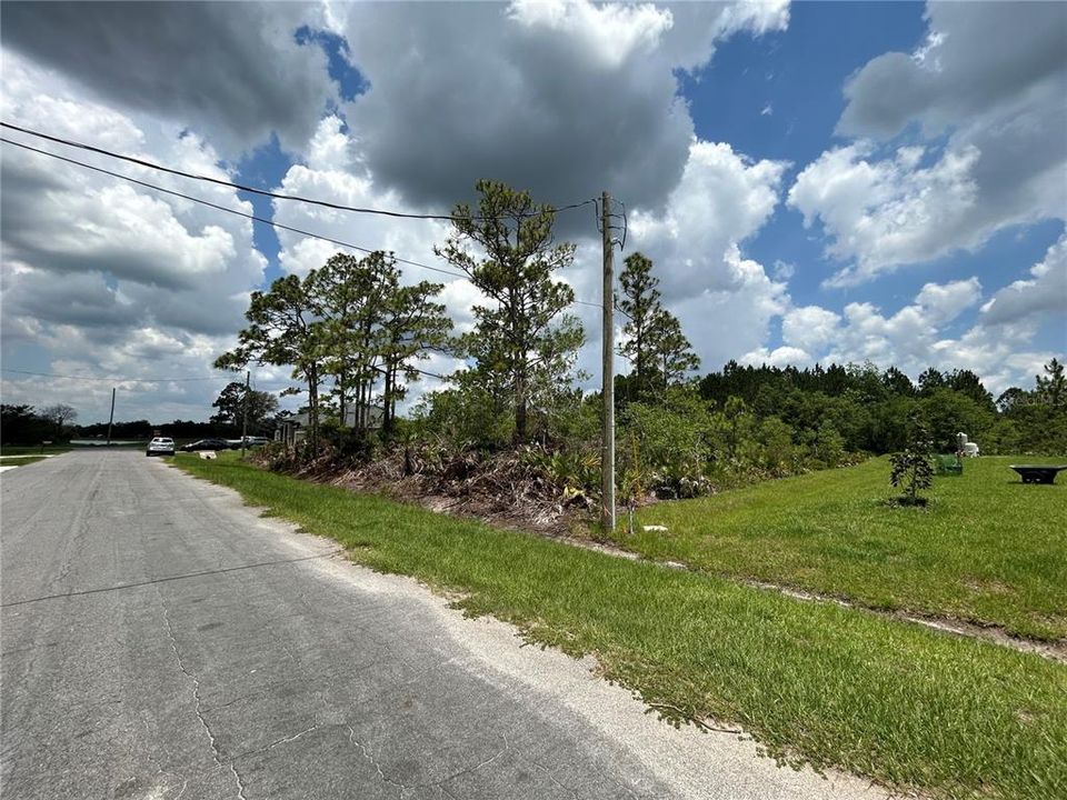 En Venta: $219,000 (1.03 acres)