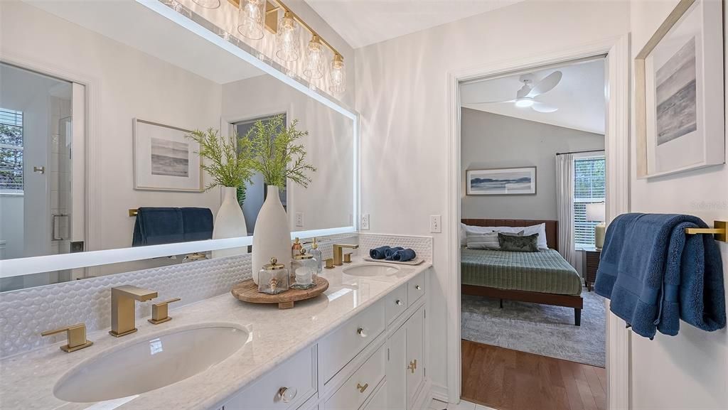En Venta: $2,100,000 (5 camas, 3 baños, 3721 Pies cuadrados)