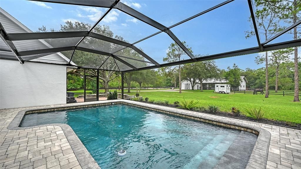 En Venta: $2,100,000 (5 camas, 3 baños, 3721 Pies cuadrados)