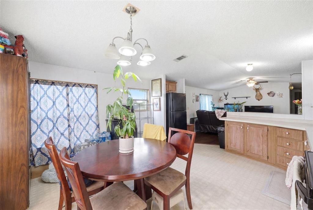 Active With Contract: $750,000 (4 beds, 2 baths, 2255 Square Feet)