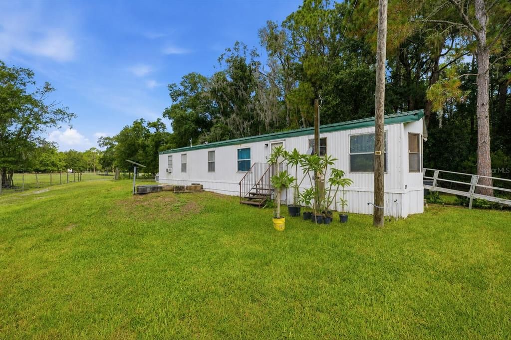 Active With Contract: $750,000 (4 beds, 2 baths, 2255 Square Feet)