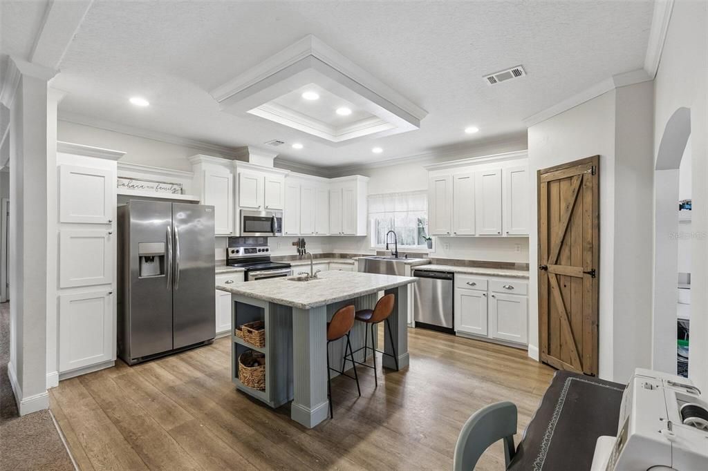 Active With Contract: $750,000 (4 beds, 2 baths, 2255 Square Feet)