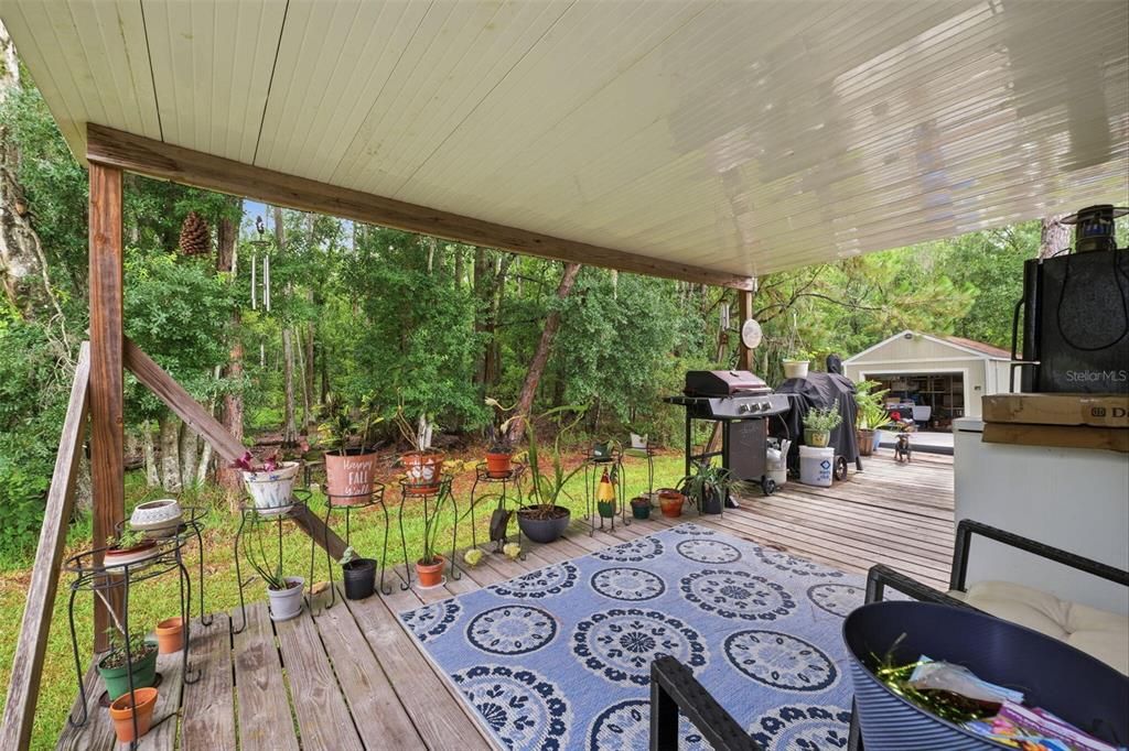Active With Contract: $750,000 (4 beds, 2 baths, 2255 Square Feet)