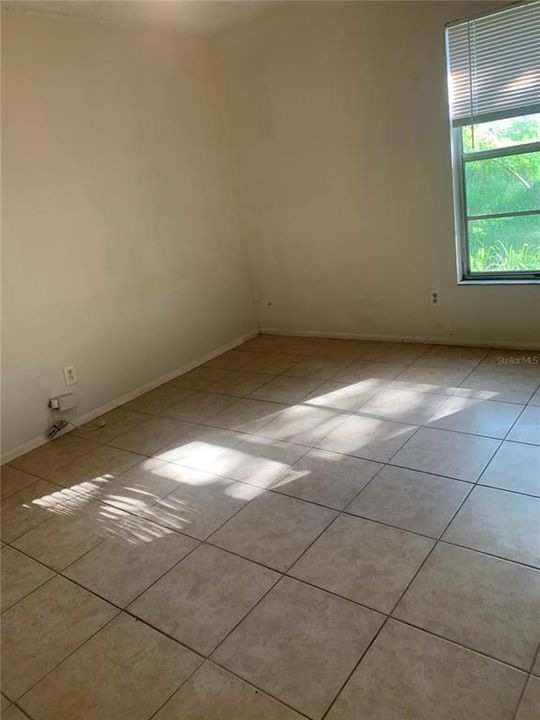 En Renta: $1,495 (2 camas, 1 baños, 800 Pies cuadrados)
