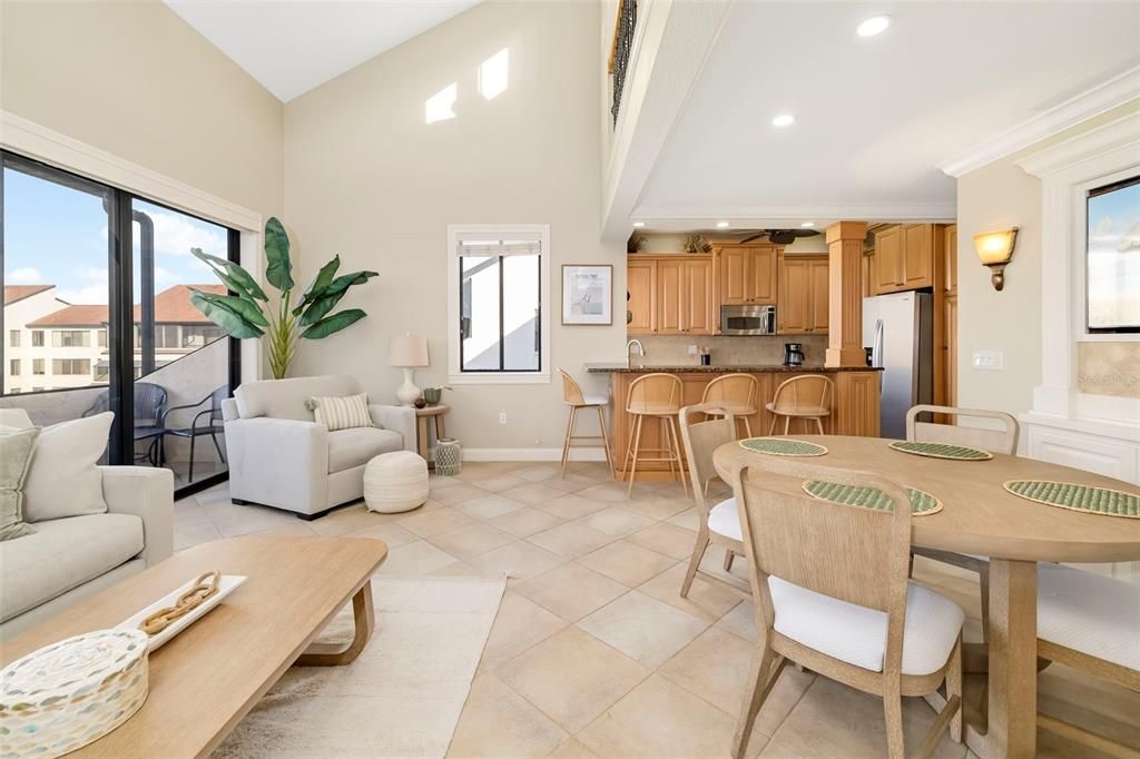 En Venta: $849,000 (2 camas, 2 baños, 1475 Pies cuadrados)