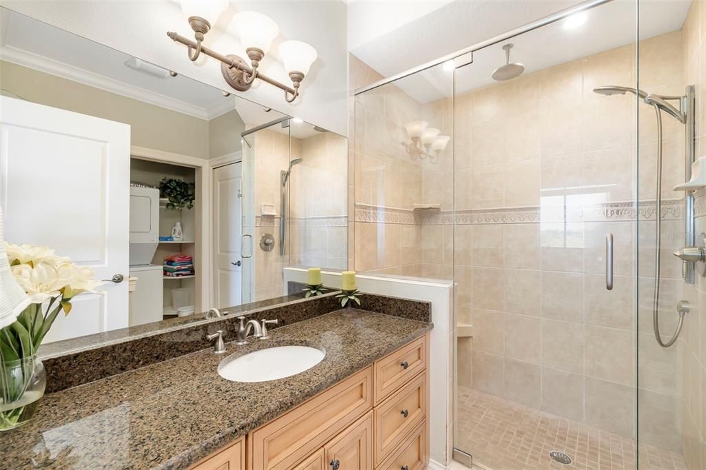 En Venta: $849,000 (2 camas, 2 baños, 1475 Pies cuadrados)