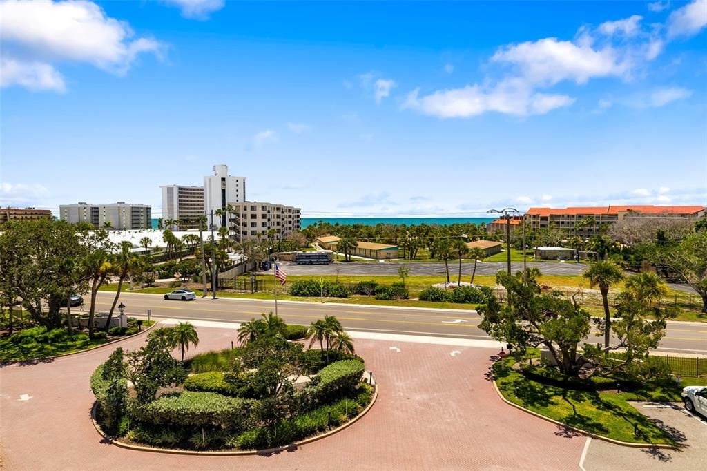 En Venta: $849,000 (2 camas, 2 baños, 1475 Pies cuadrados)