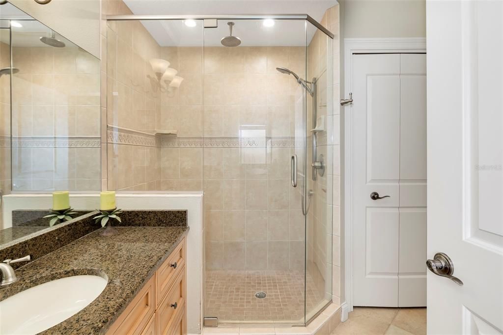 En Venta: $849,000 (2 camas, 2 baños, 1475 Pies cuadrados)
