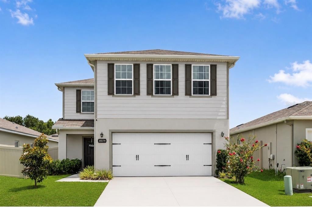 For Sale: $355,999 (4 beds, 2 baths, 1895 Square Feet)