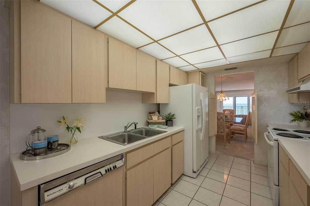 Activo con contrato: $999,000 (2 camas, 2 baños, 1282 Pies cuadrados)