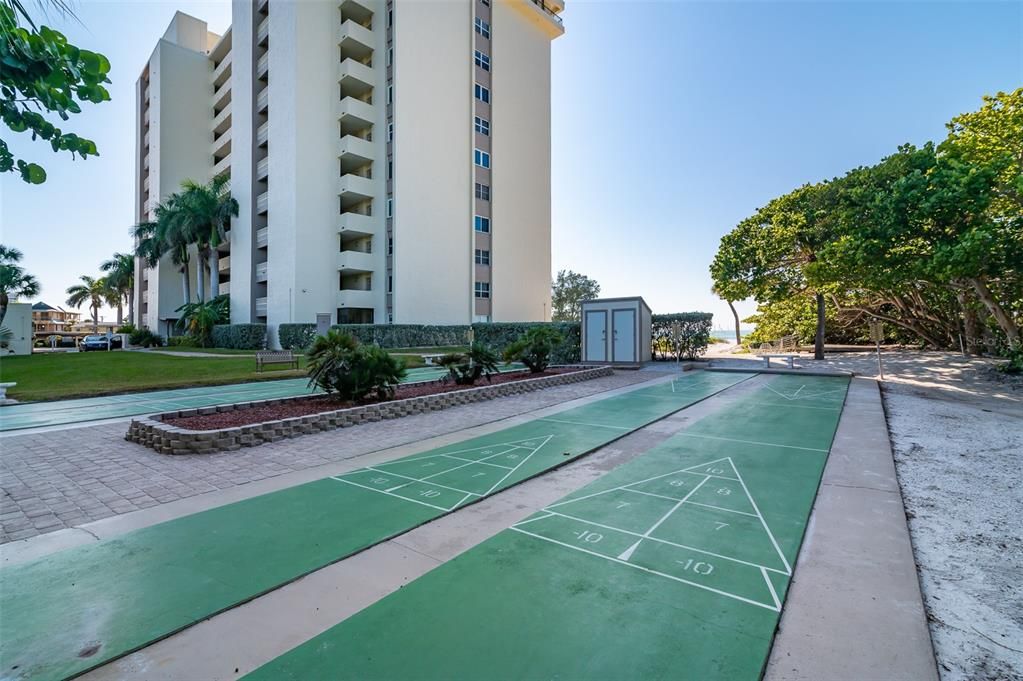 Activo con contrato: $999,000 (2 camas, 2 baños, 1282 Pies cuadrados)
